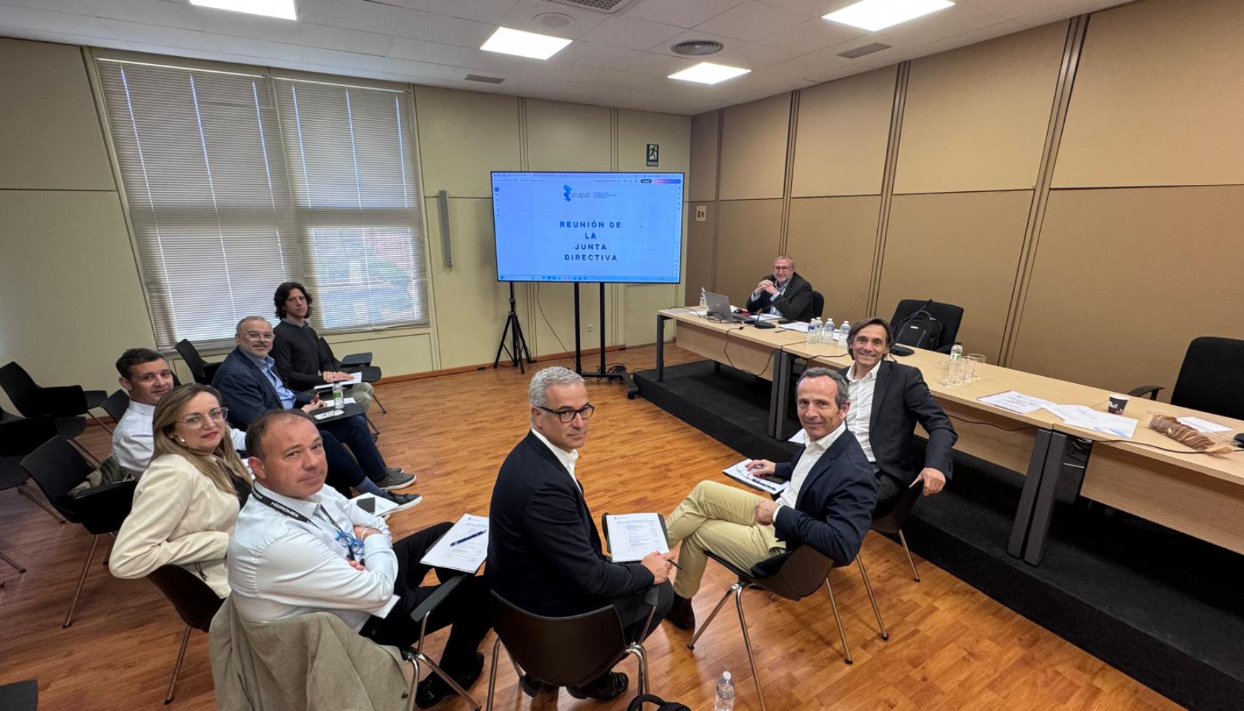 �ltima reuni�n de la Junta Directiva de Anapat en Smopyc 2026