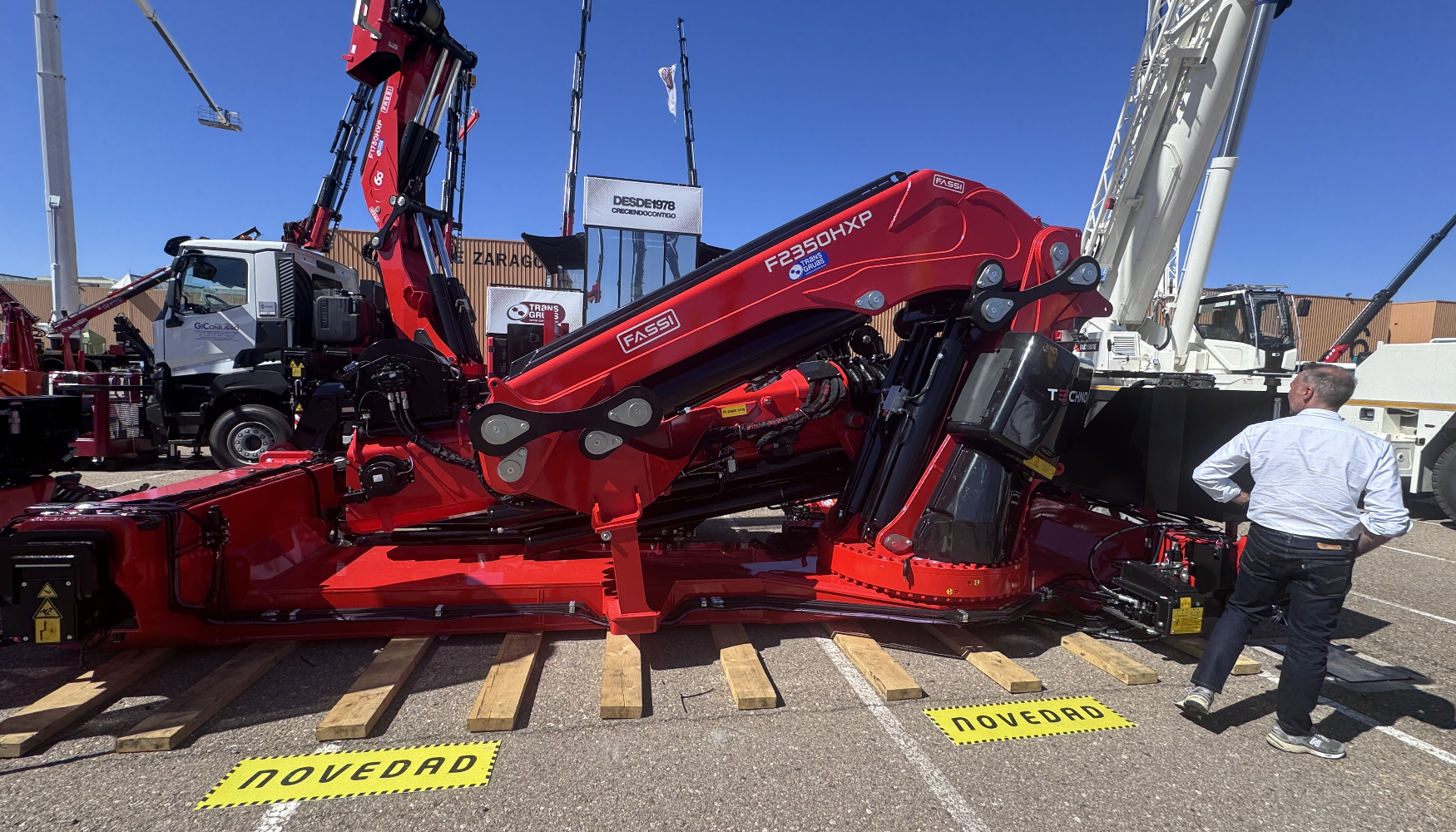 Nueva gr�a Fassi F2350R-HXP Techno, una de las grandes atracciones del stand de Transgr�as en Smopyc 2026