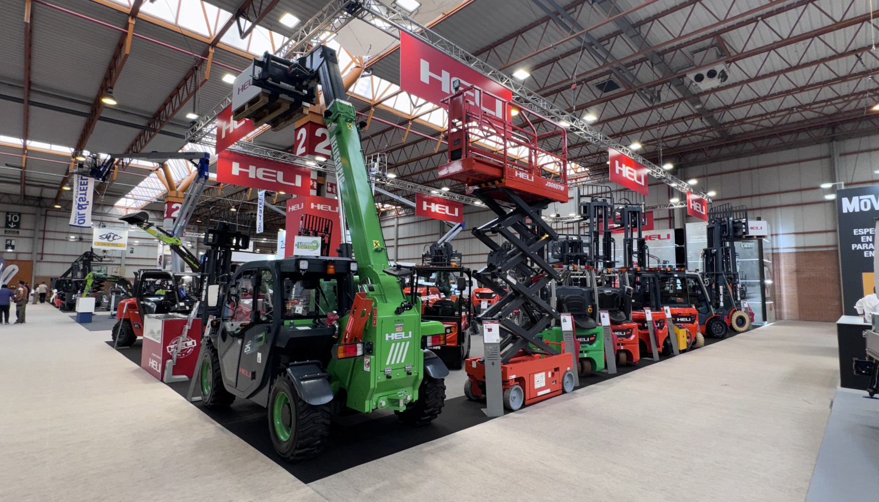 Dos de los grandes protagonistas del stand de Global...