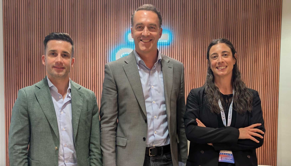 Jes�s Manuel Hern�ndez y Dario S�nchez, directores de FIC Guijuelo, junto a Nina Jare�o...