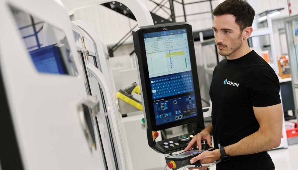 Cameron Adams, director de ingenier�a de fabricaci�n de Domin