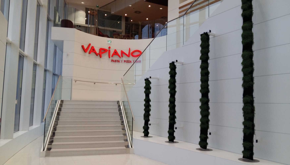 Las soluciones de barandilla de Sadev han sido certificadas para su uso en espacios p�blicos y viviendas privadas