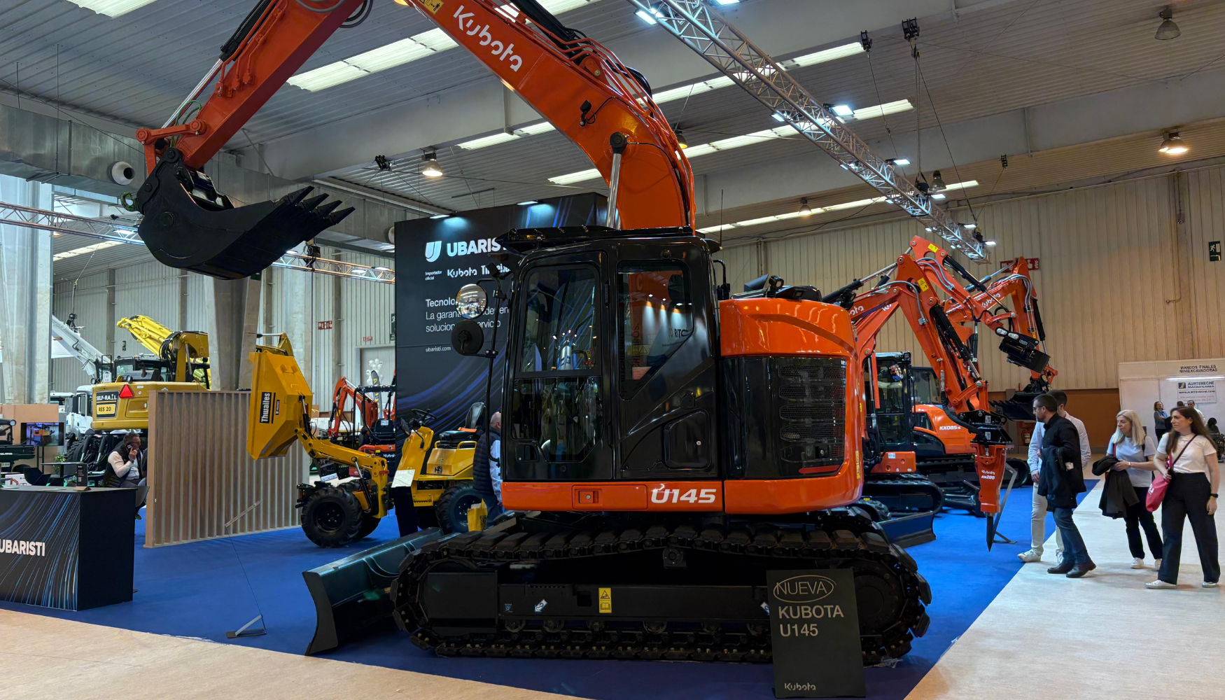 Nueva excavadora compacta Kubota U145, una de las grandes protagonistas del stand de Ubaristi en Smopyc 2026