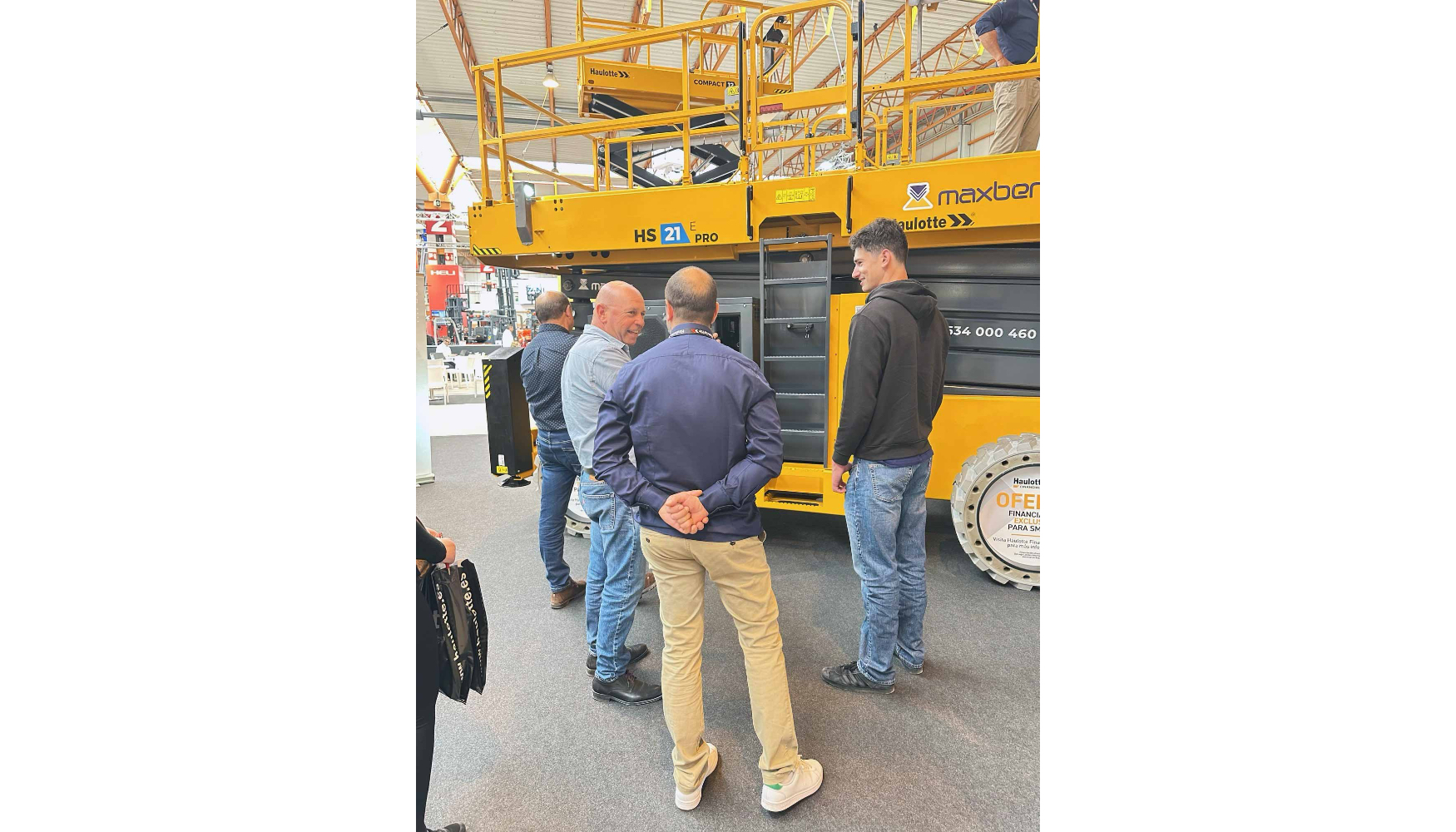 La nueva plataforma de tijera todoterreno HS21 E PRO fue una de las grandes protagonistas del stand