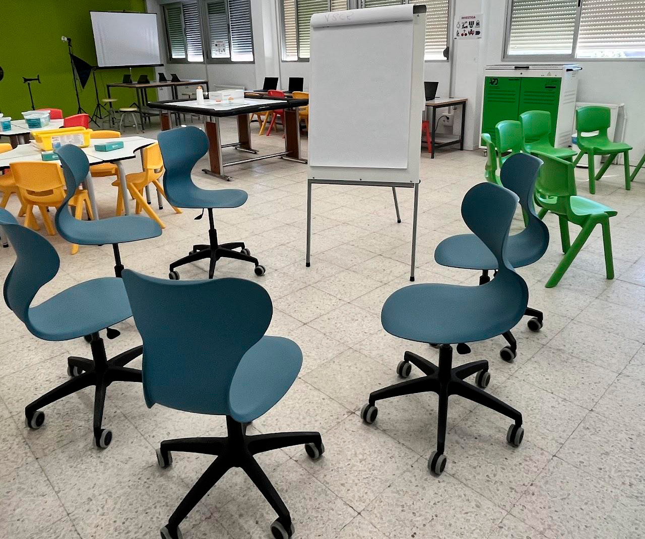 La integraci�n de tecnolog�a en el aula permite combinar entornos presenciales y digitales para un aprendizaje m�s flexible...