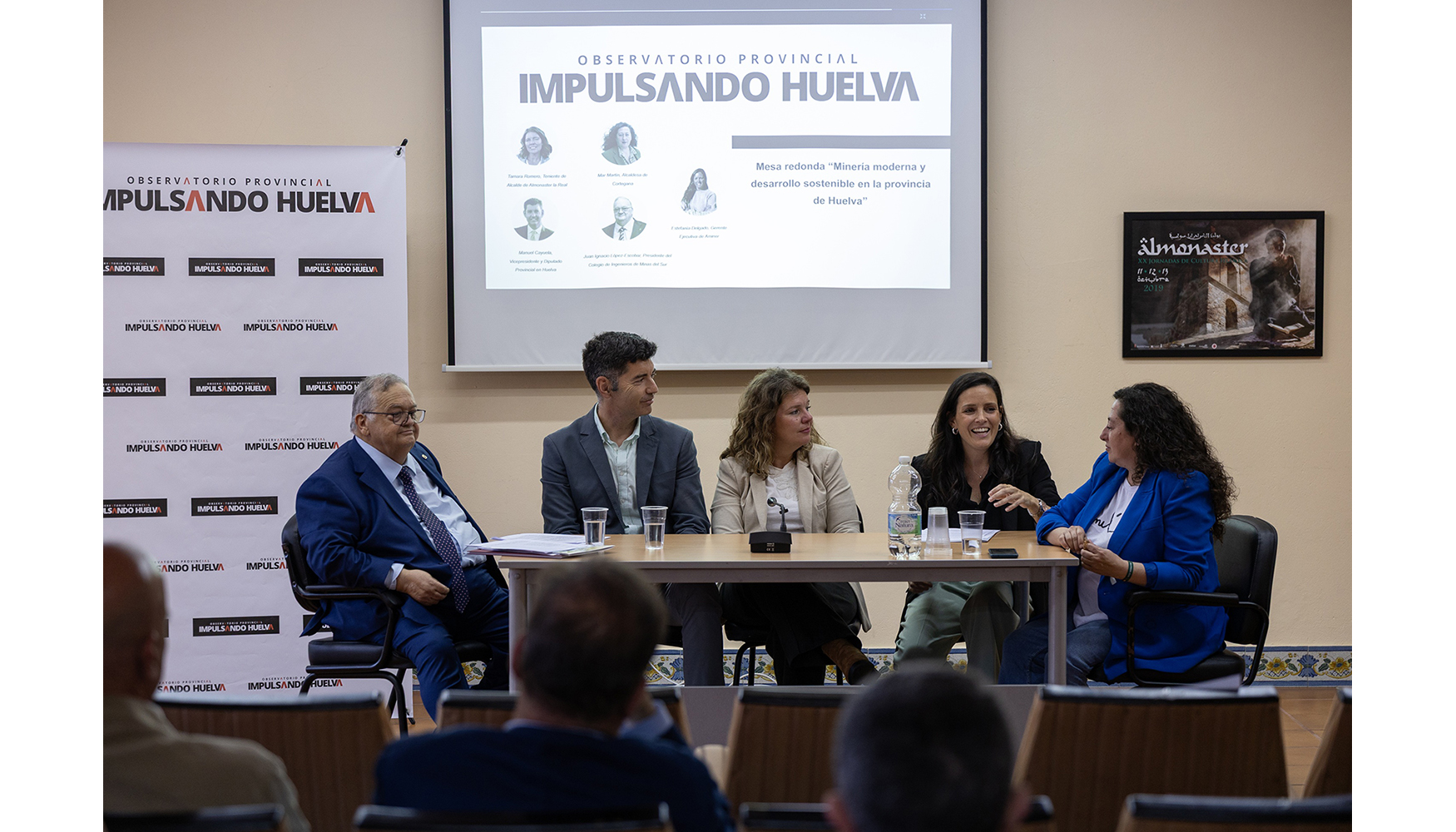 Mesa redonda sobre 'Miner�a moderna y desarrollo sostenible en la provincia de Huelva'
