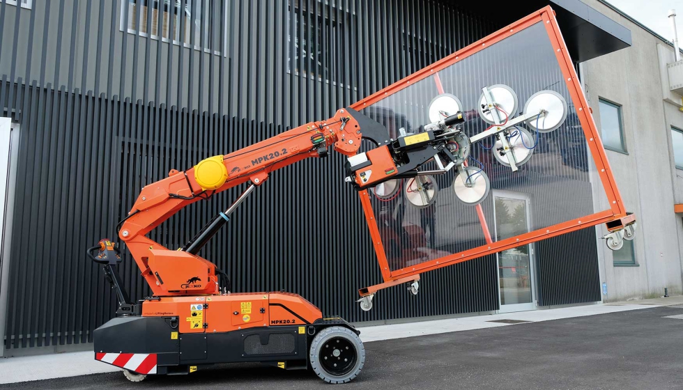 El manipulador de ventosas JVM800 puede adaptarse a la gama de minigr�as MPK de Jekko