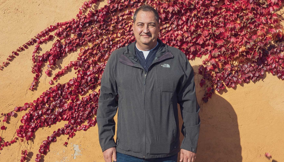 Sergi Colet, pay�s, en�logo y copropietario de Colet Winery