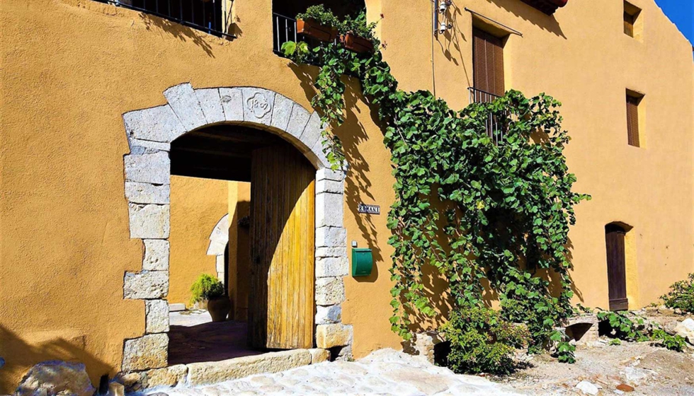 En su apuesta por el entoturismo, Colet permite viistar Hisenda Roman�, su casa centenaria