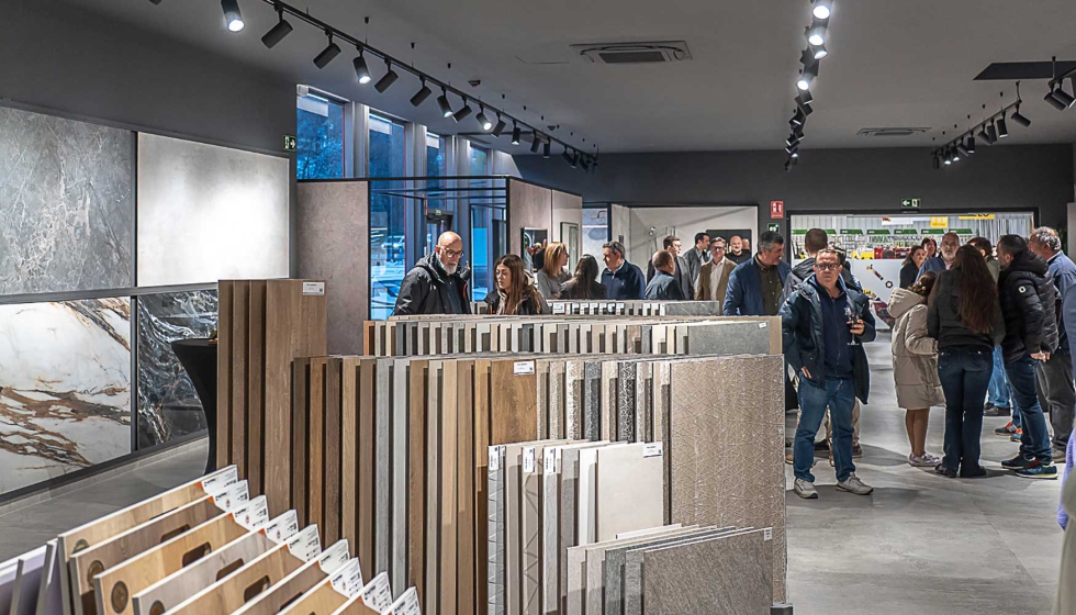 Imagen de la inauguraci�n de la reforma y ampliaci�n de las instalaciones de Gamma Riba en Andorra
