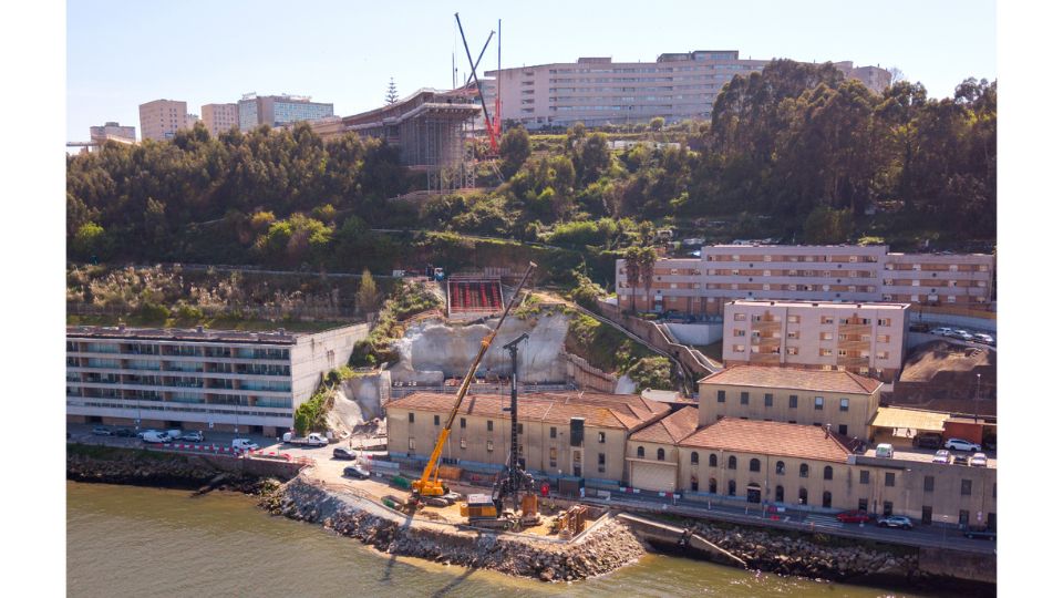 Com este projeto, a Cimentalia refor�a o seu posicionamento em obras de infraestrutura de elevada complexidade...