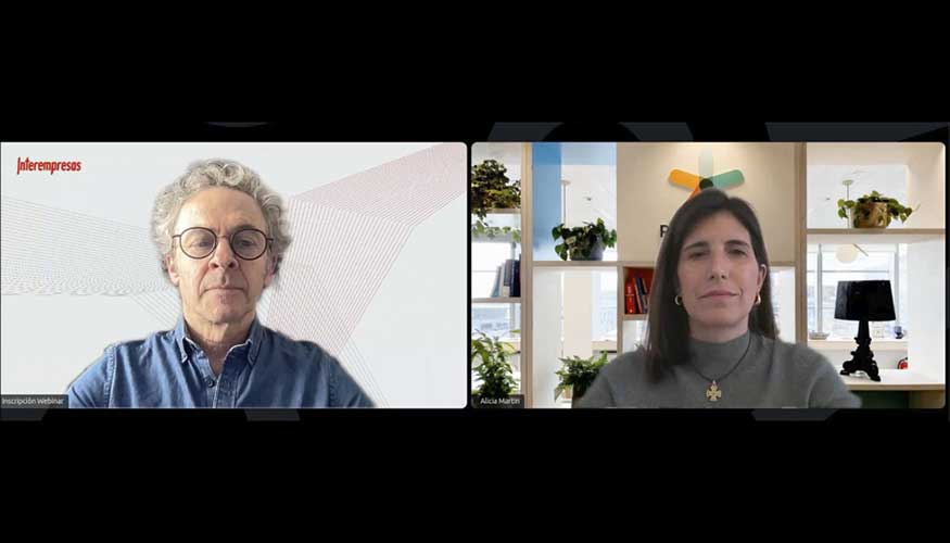 Ibon Linacisoro, director del �rea industrial de Interempresas, en un momento de la videoentrevista a Alica Martin...