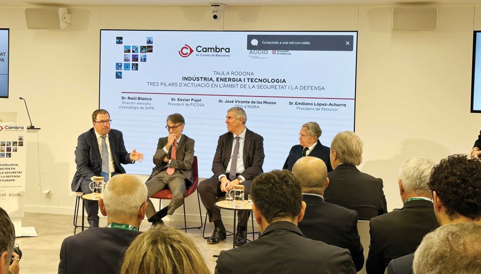 De izq. a dcha...