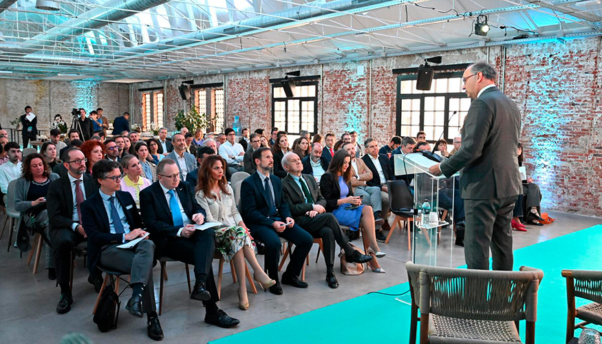 Miguel L�pez-Valverde, consejero de Digitalizaci�n de la Comunidad de Madrid...