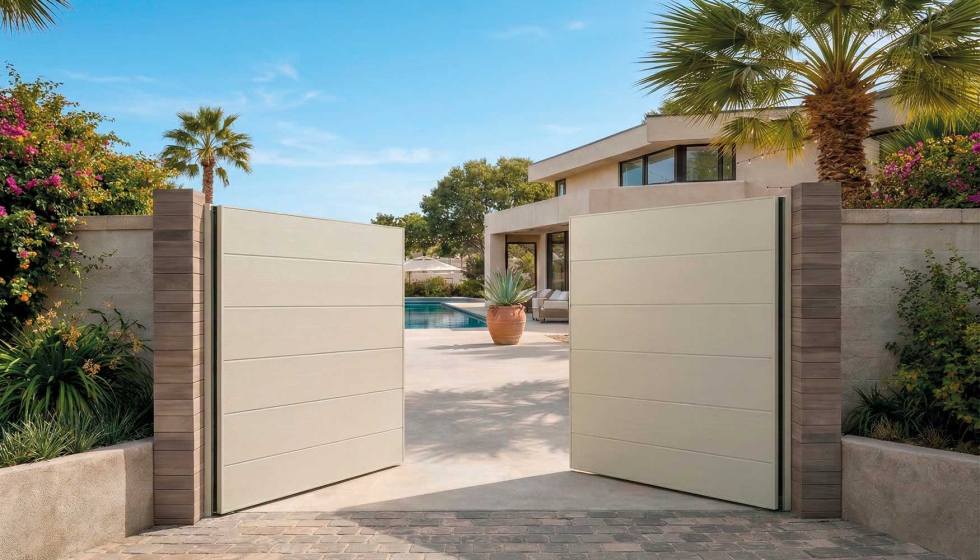 Puerta abatible Unica, de Grupo Marver