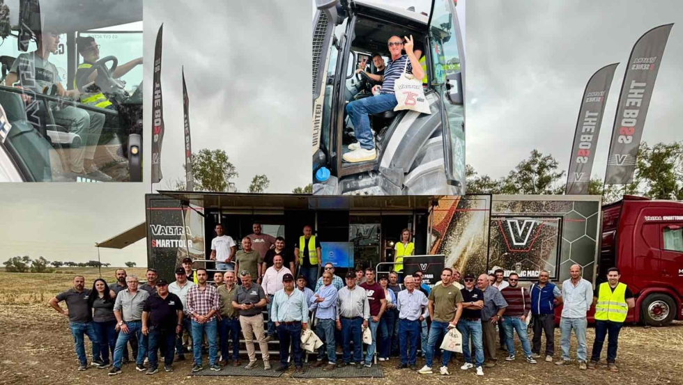 Profesionales de diferentes zonas de Espa�a acudieron a la llamada del SmartTour de Valtra