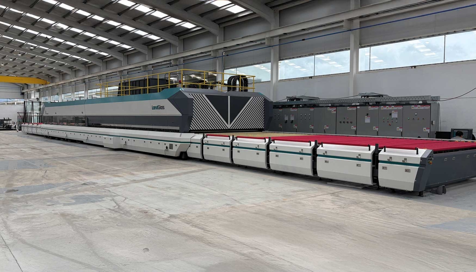 Cerviglas ha incorporado un nuevo horno de templado LandGlass Ultrajet LD-A3380U