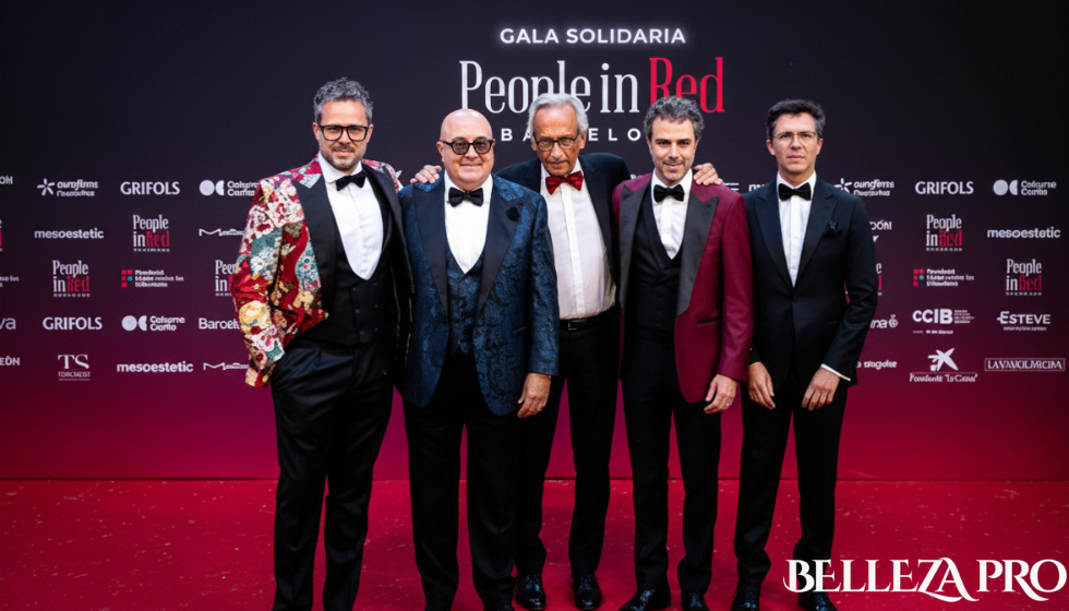 En la imagen, el equipo directivo de mesoestetic: de izq. a dcha., Carles Font, Joan Carles Font, Doctor Bonaventura Clotet, Xavier Font y David Ca�a...