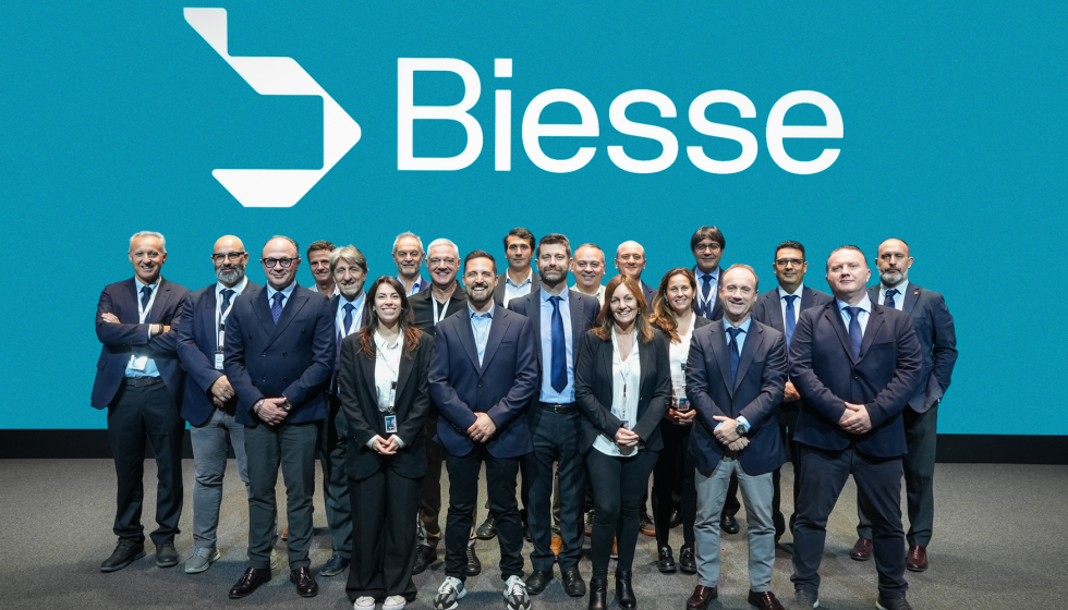 Foto de familia de participantes en la 6� Jornadas T�cnicas de la Cocina organizada por Biesse Ib�rica en Zaragoza