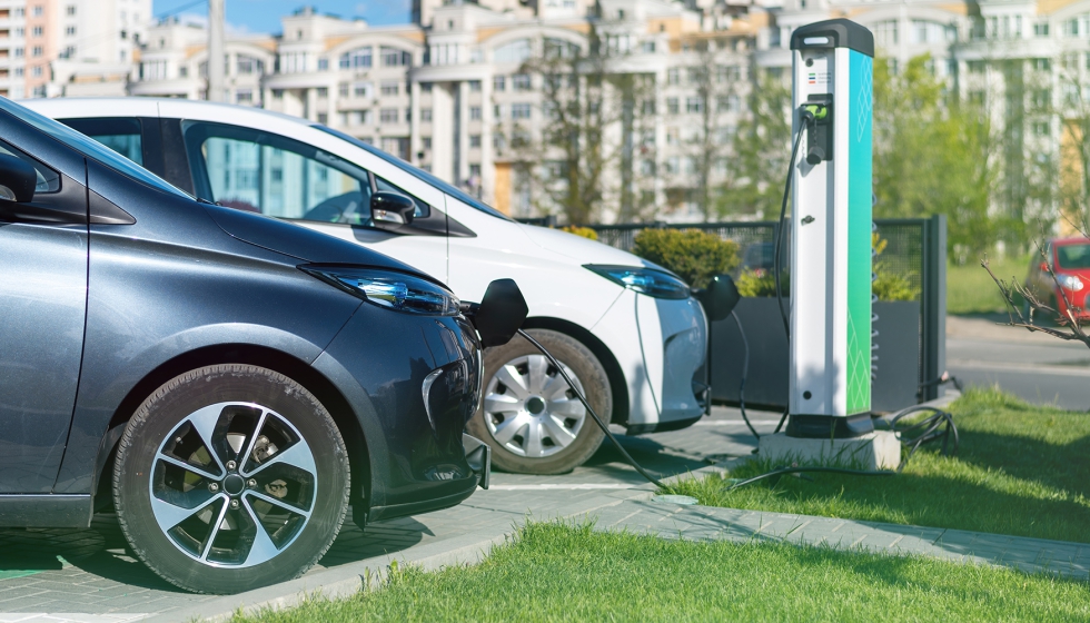 Eon un total de 79.759 unidades, las matriculaciones de veh�culos alternativos representaron el 62,8 por ciento del mercado total en abril...