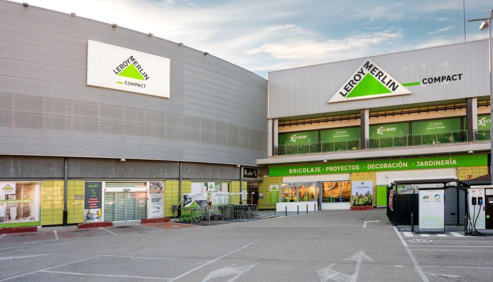 Exterior de la tienda Leroy Merlin Cocentaina