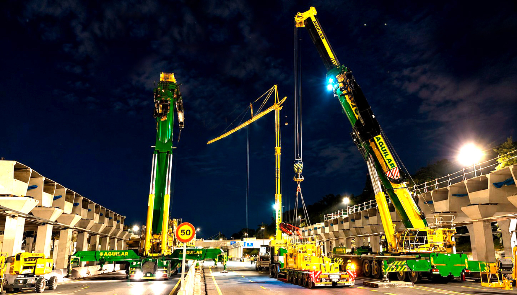 Gr�as Aguilar participa en la construcci�n del nuevo Parque Ventas con siete gr�as m�viles Liebherr...