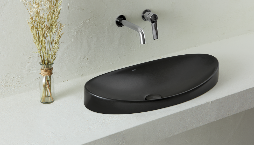 El lavabo Klea, de Gala, apuesta por l�neas ovaladas y acabados mate para crear espacios de ba�o elegantes, minimalistas y altamente personalizables...