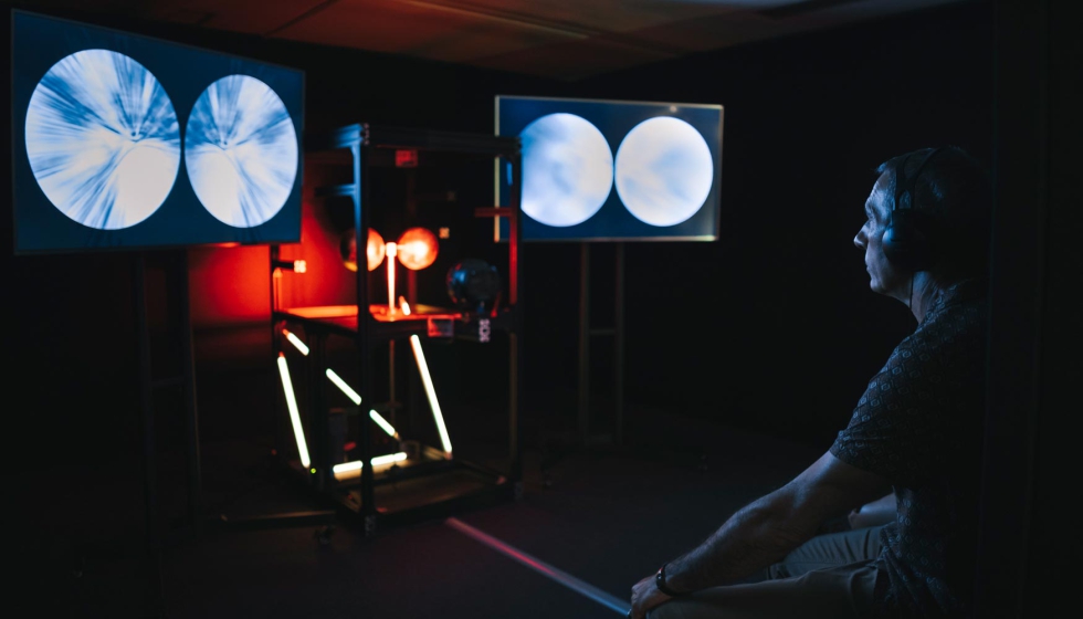 La relaci�n entre iluminaci�n, escenograf�a y m�sica estar� presente con la propuesta de Stoor Live de Speedy J. Foto: Sander Voets...