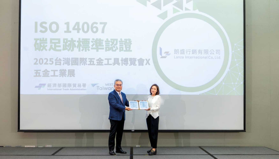 Ceremonia oficial de entrega de la certificaci�n internacional ISO 14067 sobre la huella de carbono otorgada al proyecto TiTE x IHT 2025...