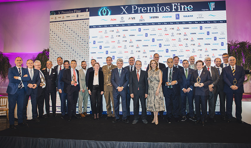 Foto de familia de los Premios FINE 2026