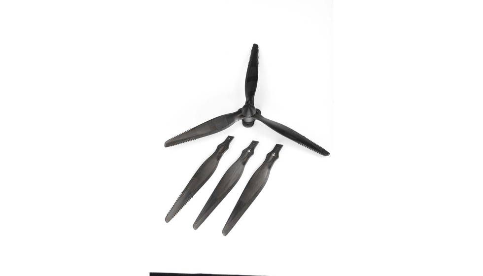 Palas de rotor para drones fabricadas mediante tecnolog�a de moldeo por inyecci�n tape-sandwich con compuestos reforzados con fibra de carbono...