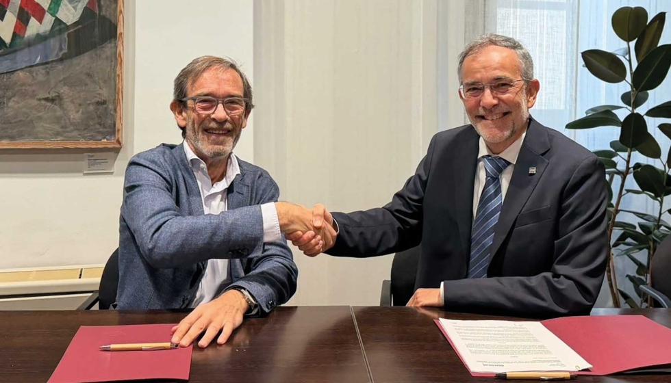 Xavier L�pez, director general de Eurecat (izq...