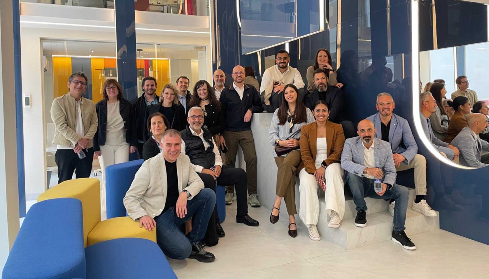 Jornada organizada por ICEX Espa�a en la que Ofitres present� sus soluciones para los nuevos espacios de trabajo