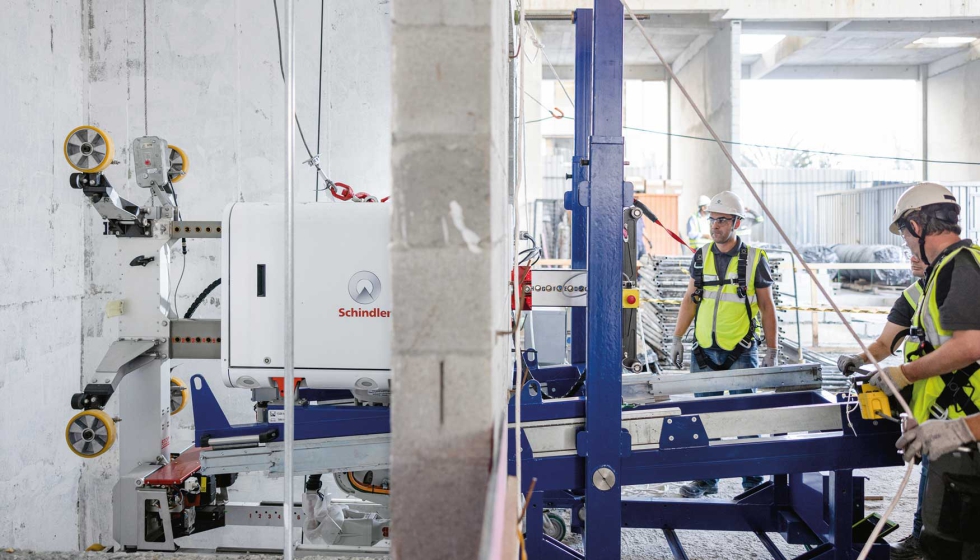 El sistema rob�tico Schindler R.I.S.E permite reducir hasta un 40% los tiempos de preparaci�n e instalaci�n en el hueco del ascensor...