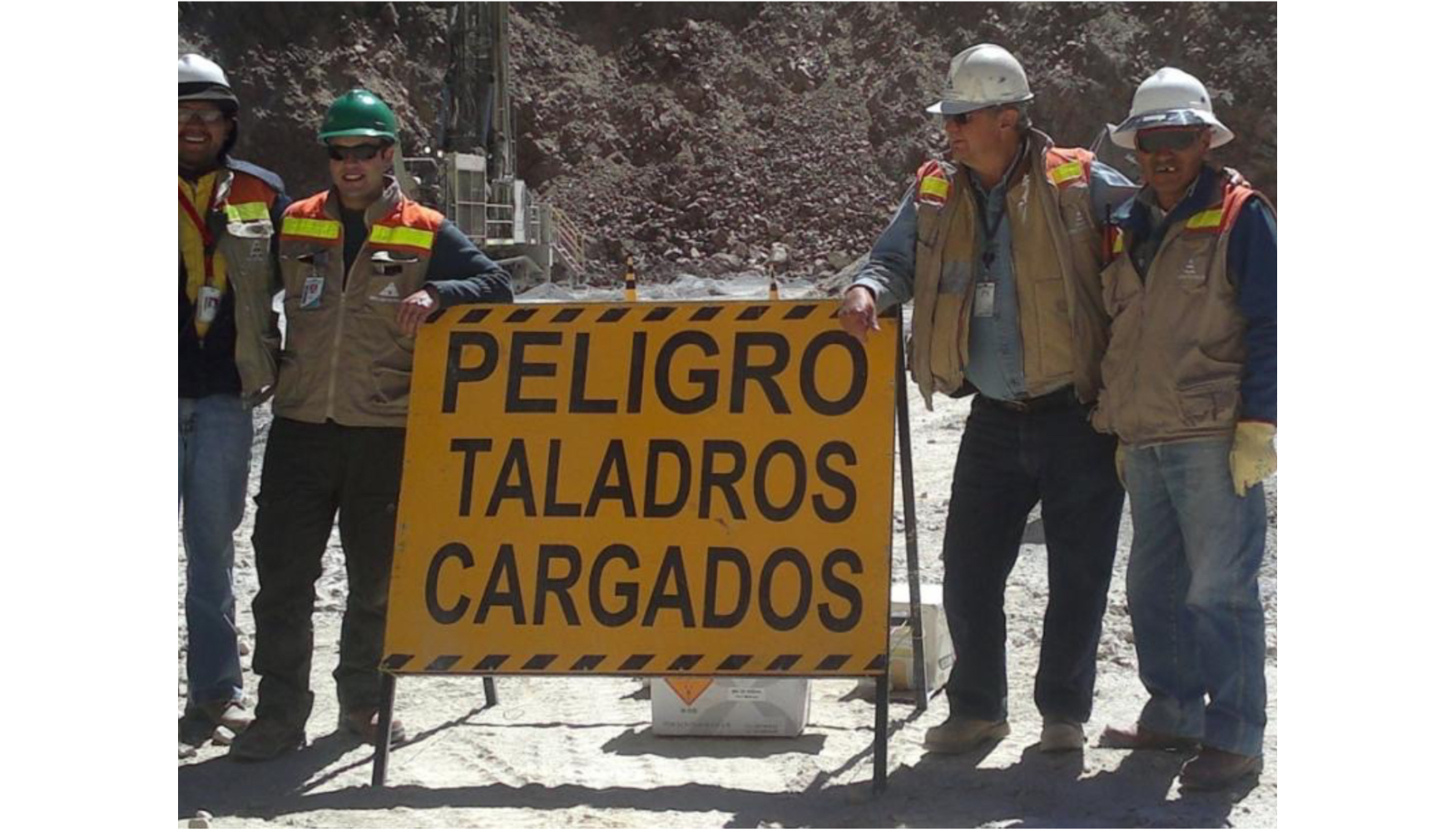 2012. Benjam�n Cebri�n en Mina San Cristobal (Bolivia) donde una insolaci�n en el altiplano casi acaba con su vida