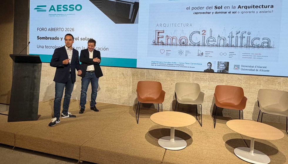 �ngel Benigno Gonz�lez Avil�s y Carlos P�rez Carrami�ana, profesores del Departamento de Construcciones Arquitect�nicas de la Universidad de Alicante...