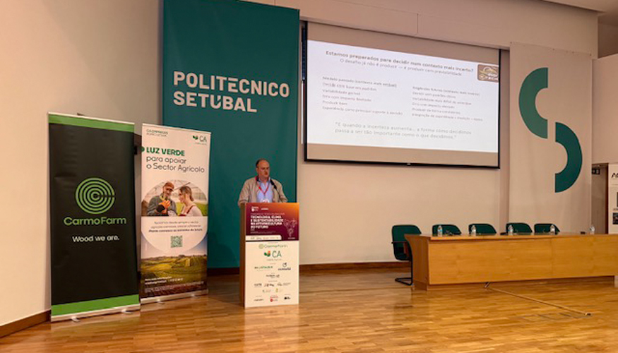 Jos� Silvestre, investigador auxiliar do Instituto Nacional de Investiga��o Agr�ria e Veterin�ria (INIAV), foi o keynote speaker do evento...