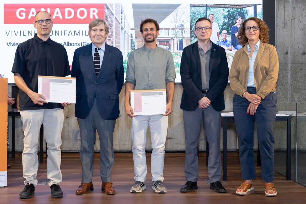 El proyecto de Two/Bo en Albons (Girona) se impuso en categor�a de vivienda unifamiliar