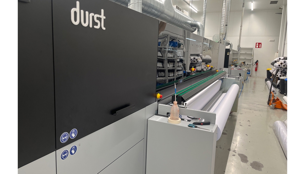 Equipo Durst en las instalaciones de Kendu, en San Sebasti�n
