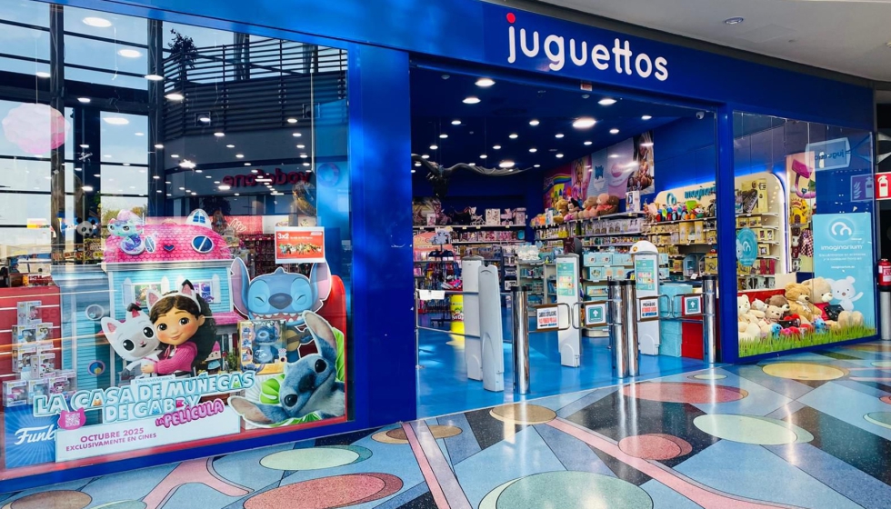 La tienda de Juguettos en Luz del Tajo (Toledo) abri� en 2004, coincidiendo con la apertura oficial del centro comercial...