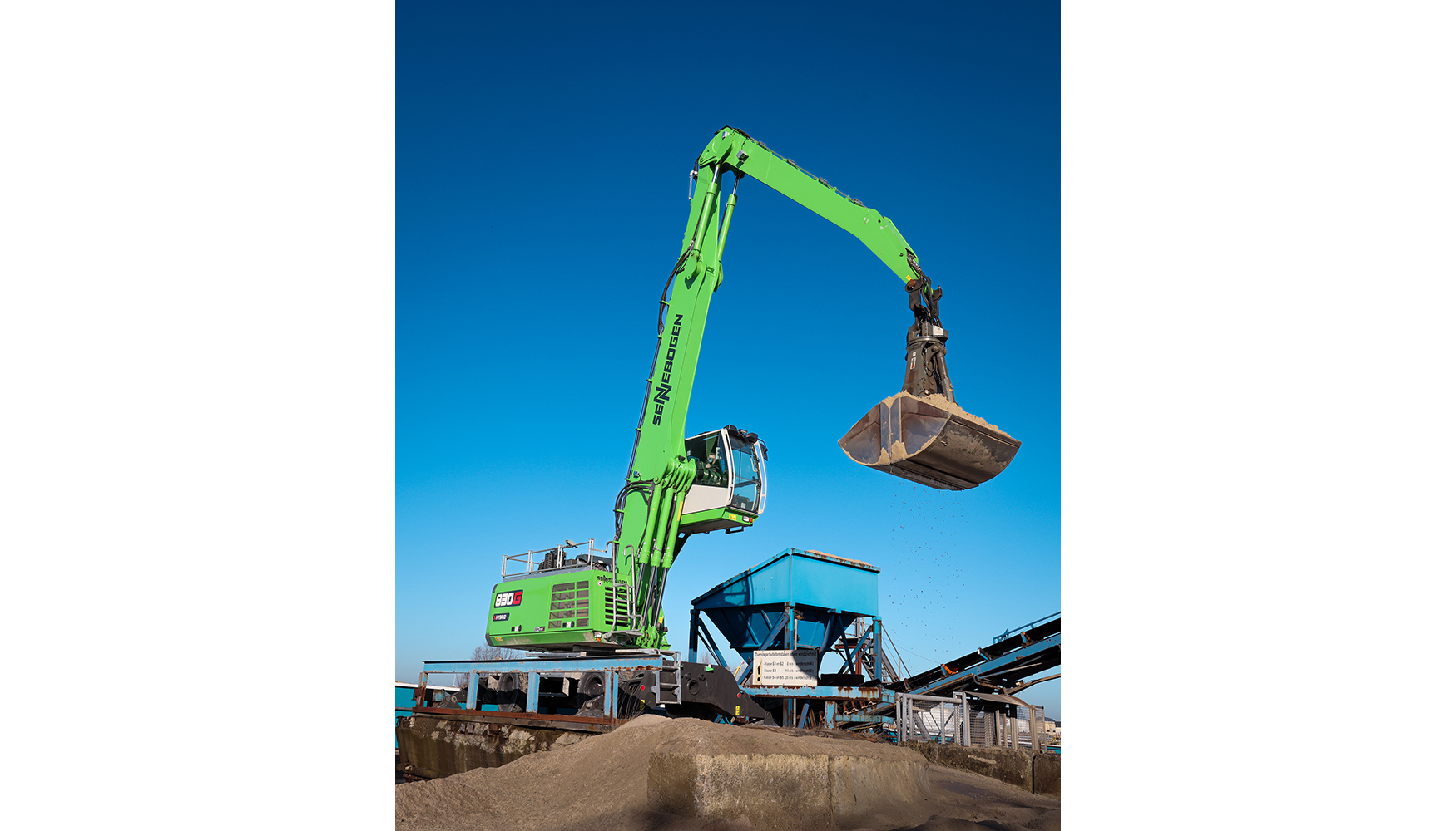 Manipulador de materiales Sennebogen 830 G