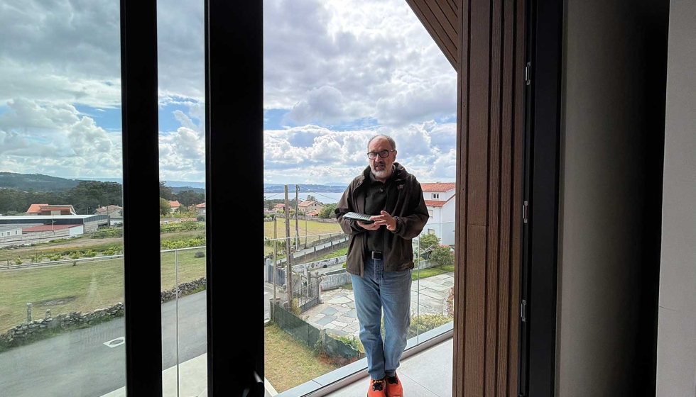 Diego �lvarez, del Estudio ConforNorte, arquitecto t�cnico responsable del proyecto Dormideira