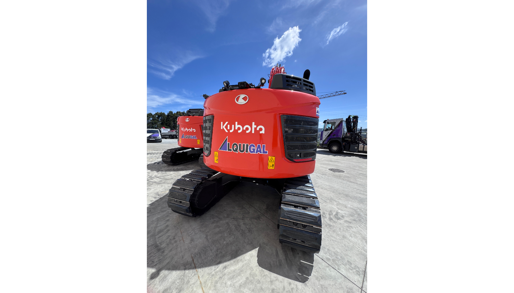 La nueva U145 de Kubota presenta un dise�o de radio de giro corto