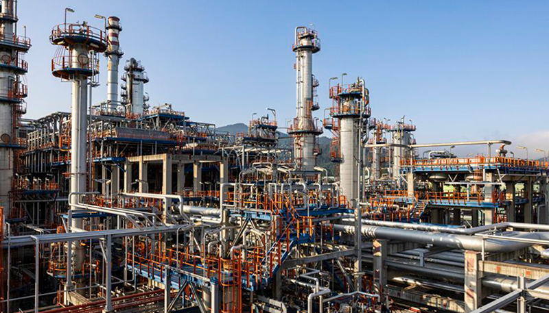 La refiner�a Petronor en Muskiz (Bizkaia)
