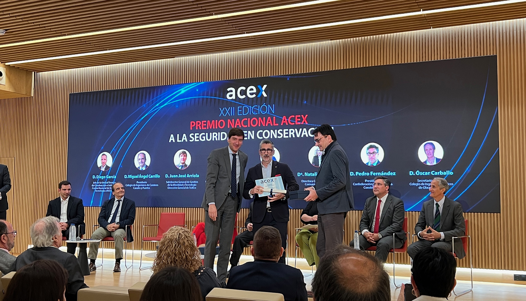Entrega del premio en la categor�a general