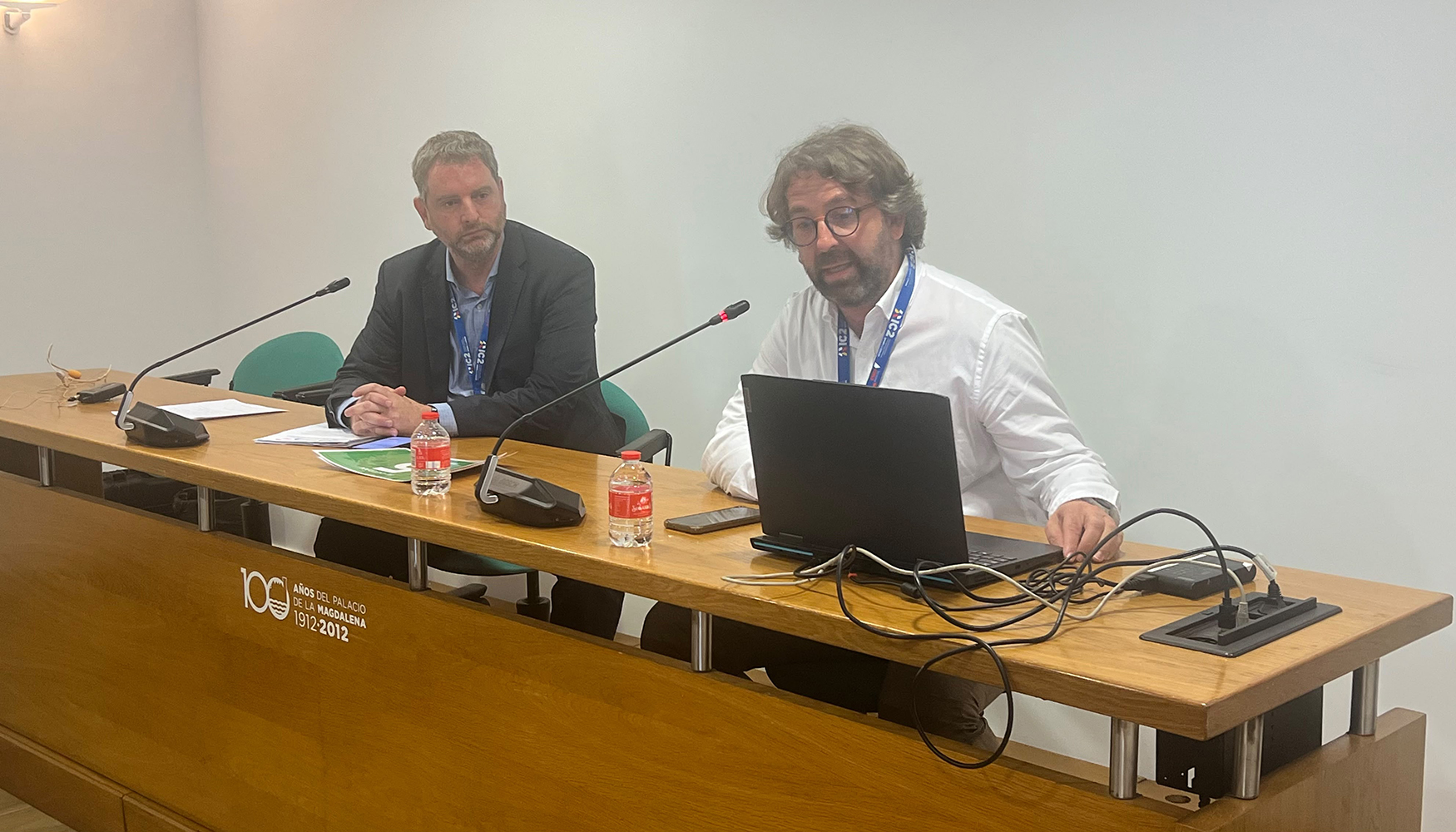 De izquierda a derecha: Sergio Serrano, director t�cnico de Anmopyc, y David D�ez, responsable de Desarrollo de Negocio de lTA...