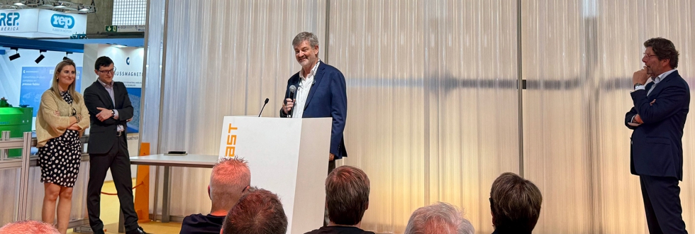 Alex Revolt�s, CEO de Alimatic...