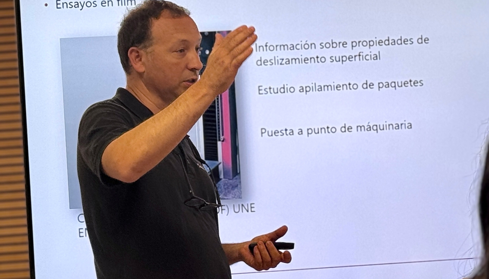 Isidoro Soto, ingeniero de proyectos de ZwickRoell...