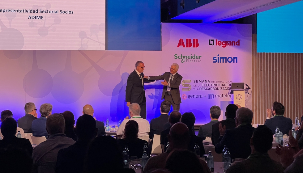 Miguel Asencio, director general de Adime, junto a Eduard Sarto