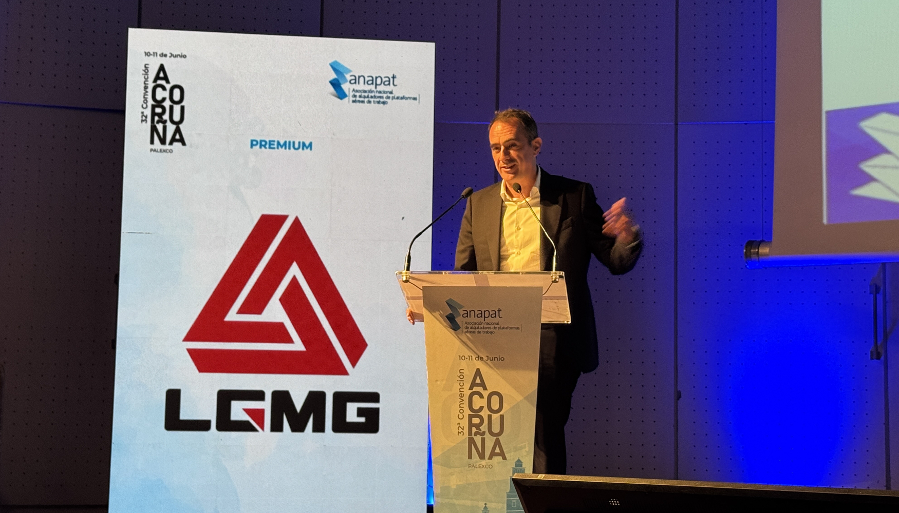 Acto de clausura por parte de Juan Diego P�rez Freire, director general de la Autoridad Portuaria de A Coru�a
